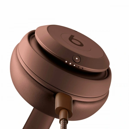 head phones beats studio pro (kim kardashian) earth head phones beats studio pro (kim kardashian) earth